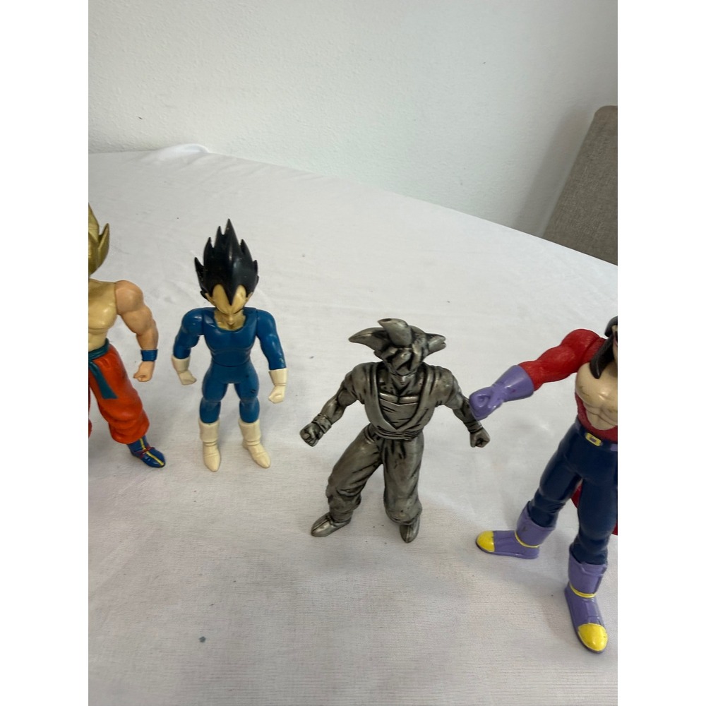 Dragon Ball Z Action Figure Lot Super Saiyan Goku Vegeta SS4 Silver Tone 6pc - Picture 3 of 6
